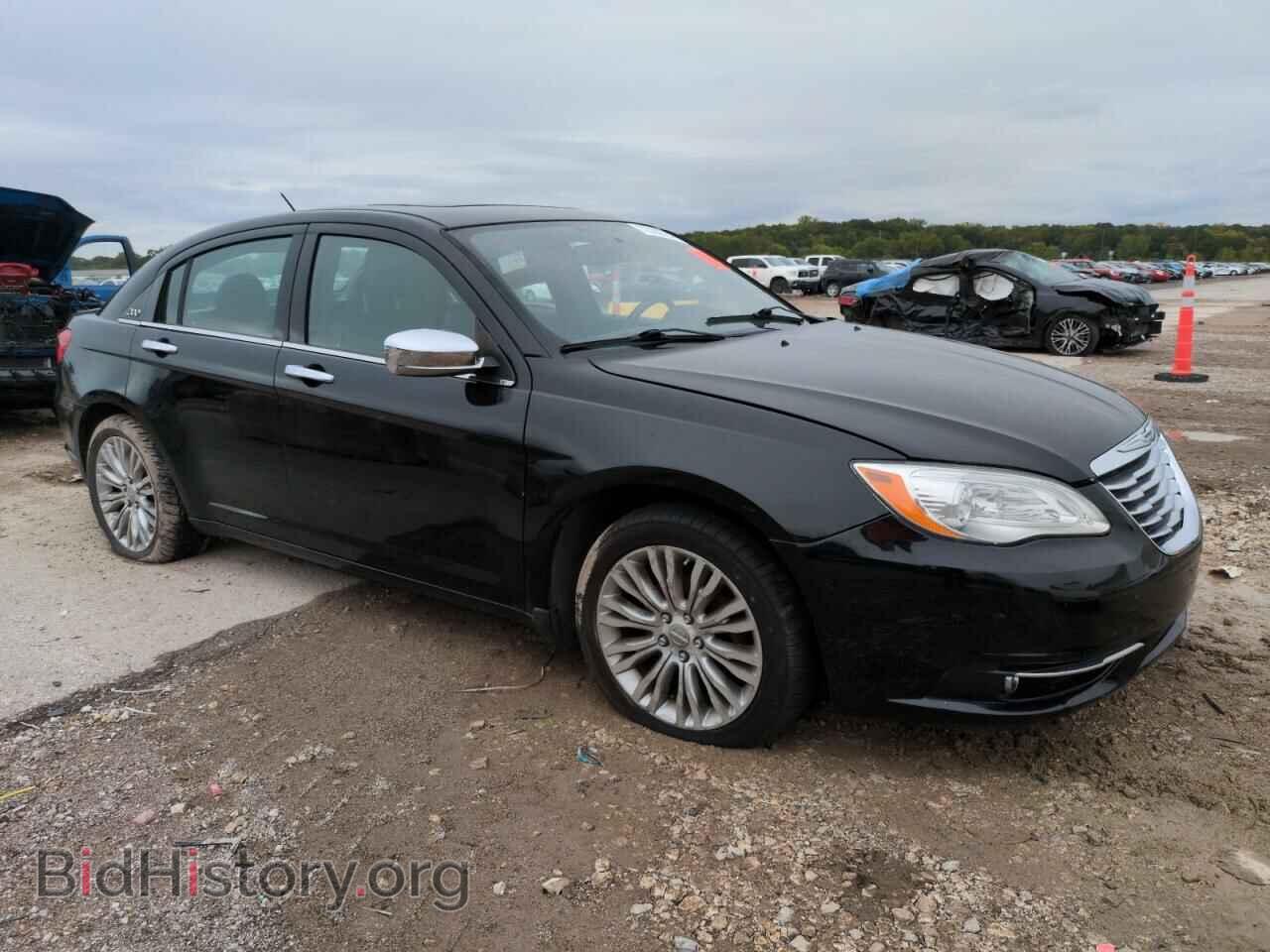 2013 CHRYSLER 200 - VIN: 1C3CCBCB9CN298038 - Photo 4