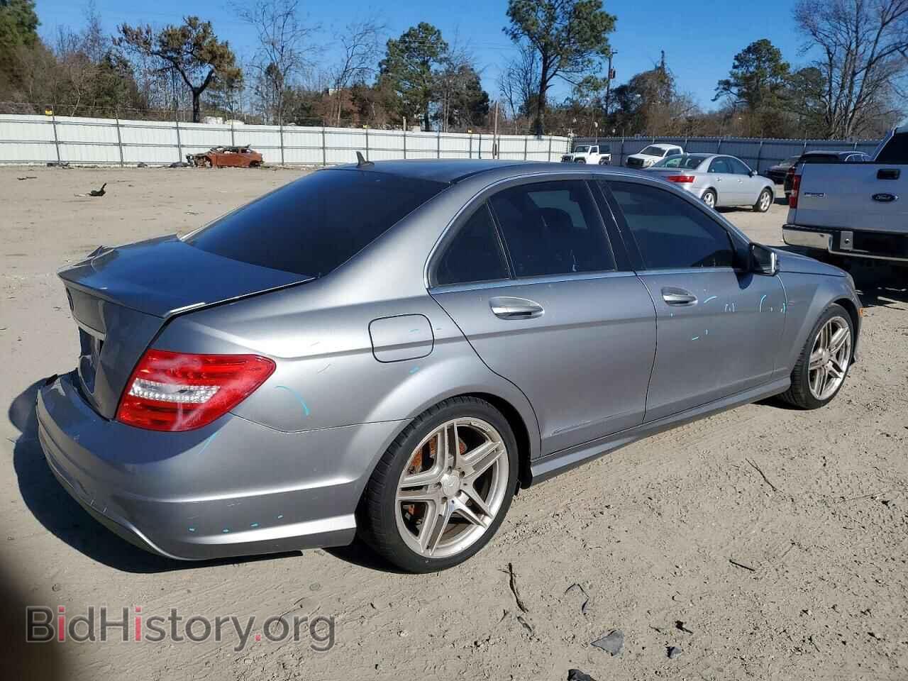 2013 MERCEDES-BENZ C-CLASS - VIN: WDDGF4HB6DA833740 - Фото 3