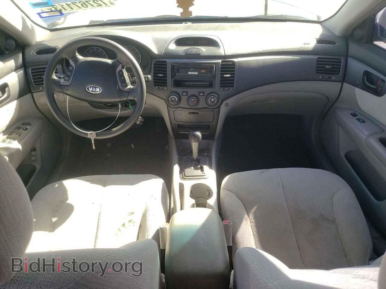 2007 KIA OPTIMA - VIN: KNAGE123975156030 - Фото 8