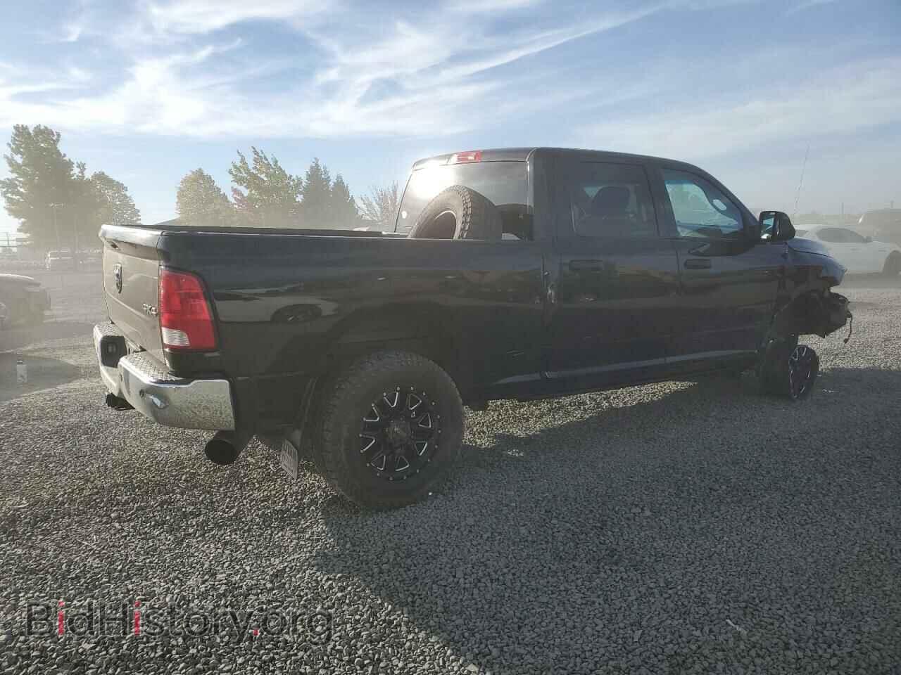 2014 RAM All Models - VIN: 3C6UR5CL3EG277049 - Фото 3