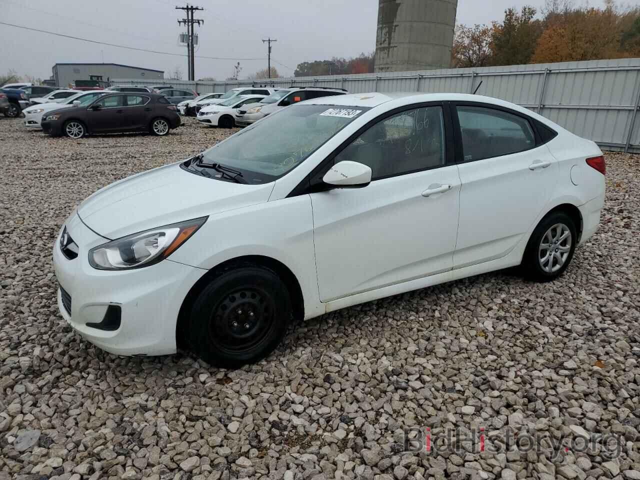 Hyundai Accent 2012