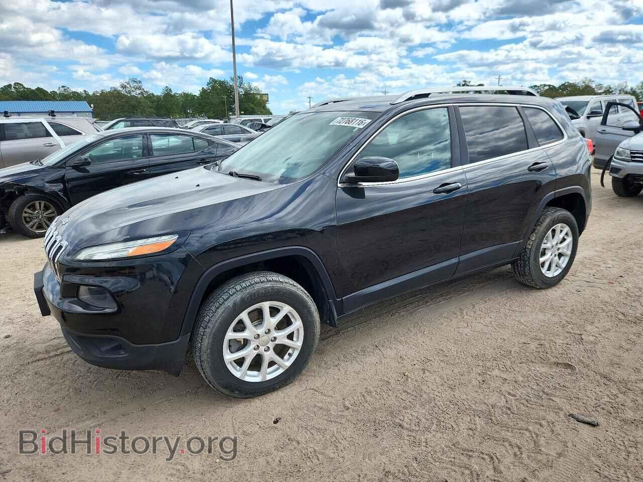 2014 Jeep CHEROKEE Latitude (VIN 1C4PJMCS1EW122208) — фото 1 из 13, Copart, повреждение: нормальный износ