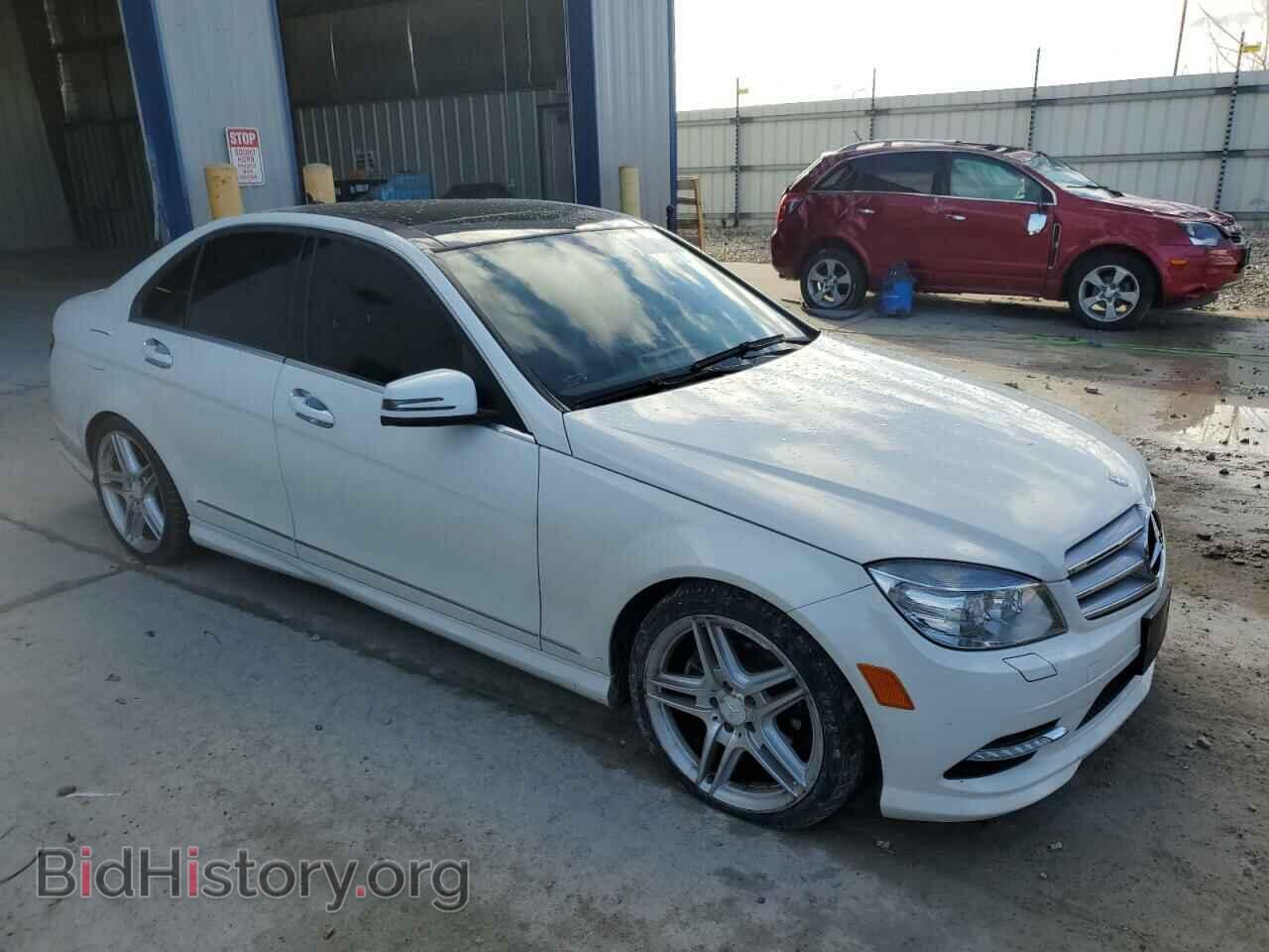 2011 MERCEDES-BENZ C-CLASS - VIN: WDDGF8BB4BF646724 - Фото 4