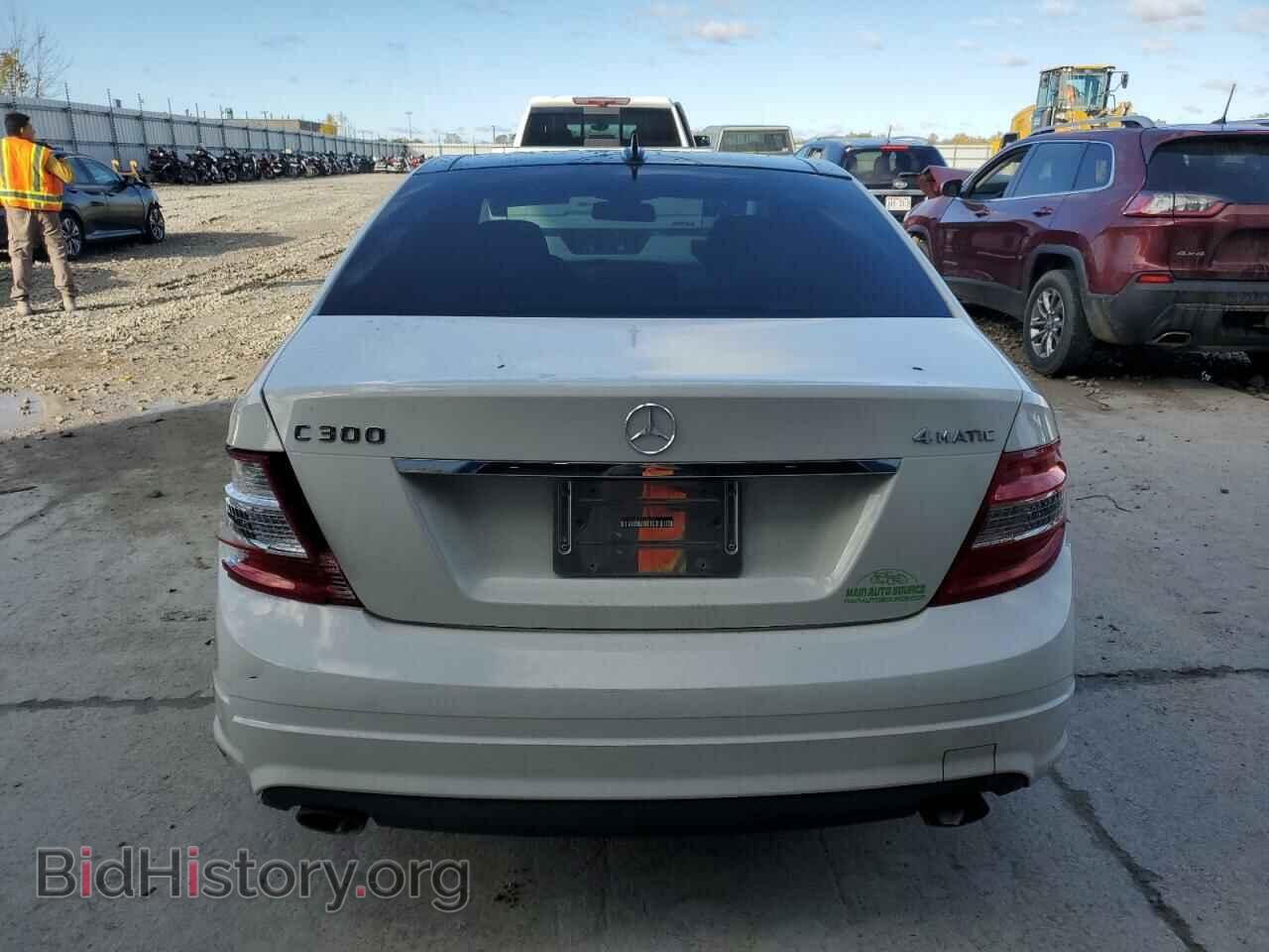 2011 MERCEDES-BENZ C-CLASS - VIN: WDDGF8BB4BF646724 - Фото 6