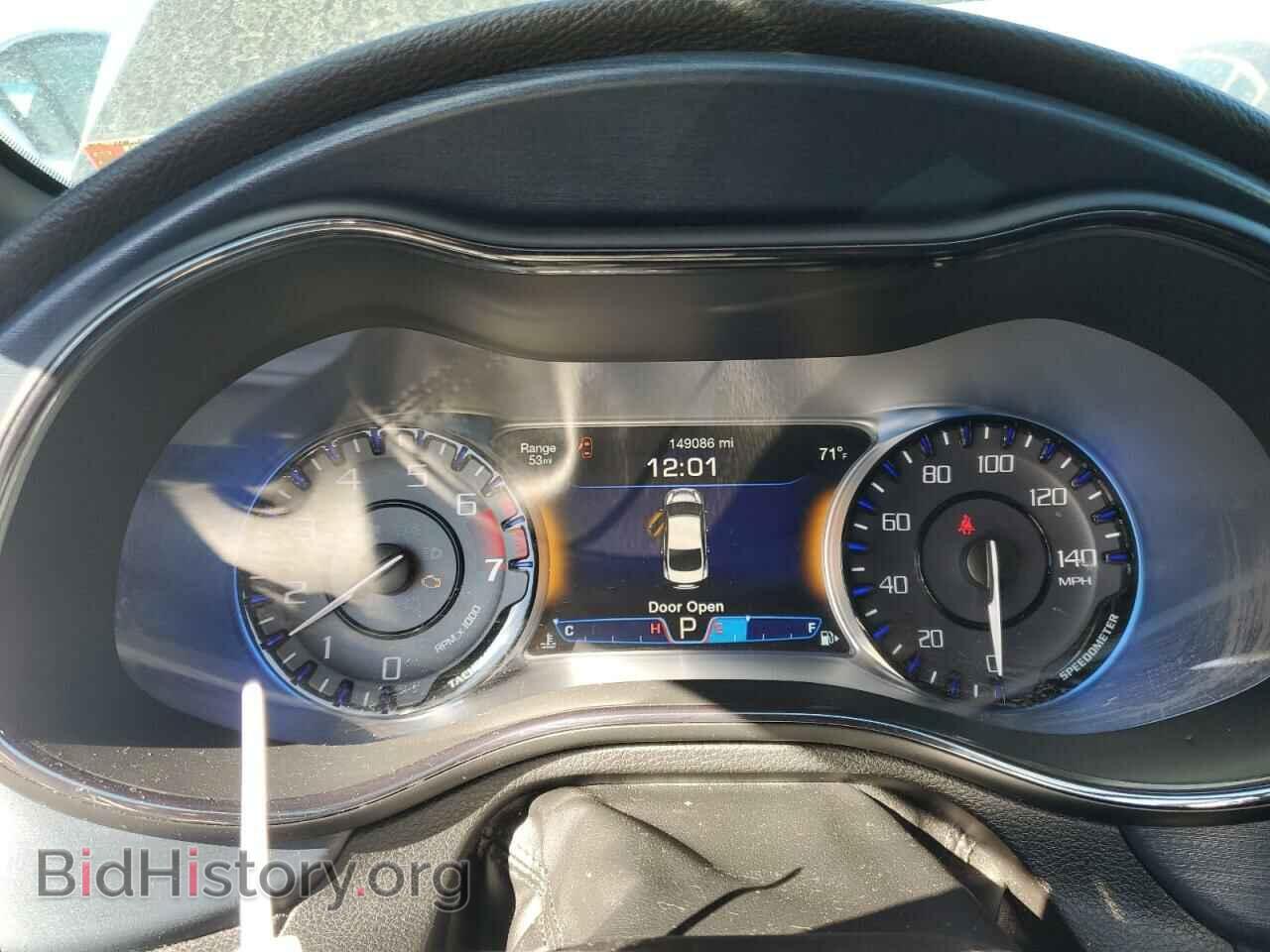 2015 CHRYSLER 200 - VIN: 1C3CCCBB7FN554883 - Фото 9