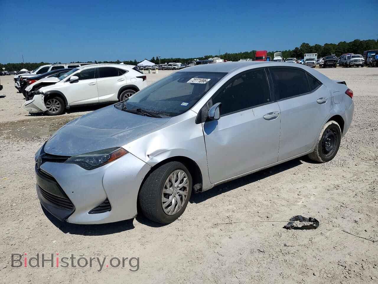 Photo 5YFBURHEXHP703964 - TOYOTA COROLLA 2017