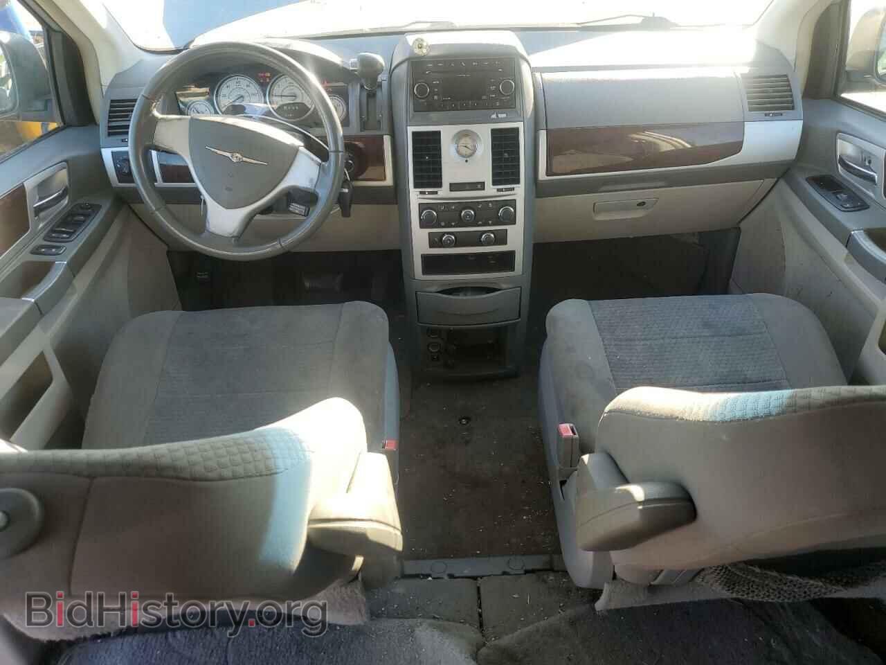 2010 CHRYSLER MINIVAN - VIN: 2A4RR5D17AR230410 - Фото 8