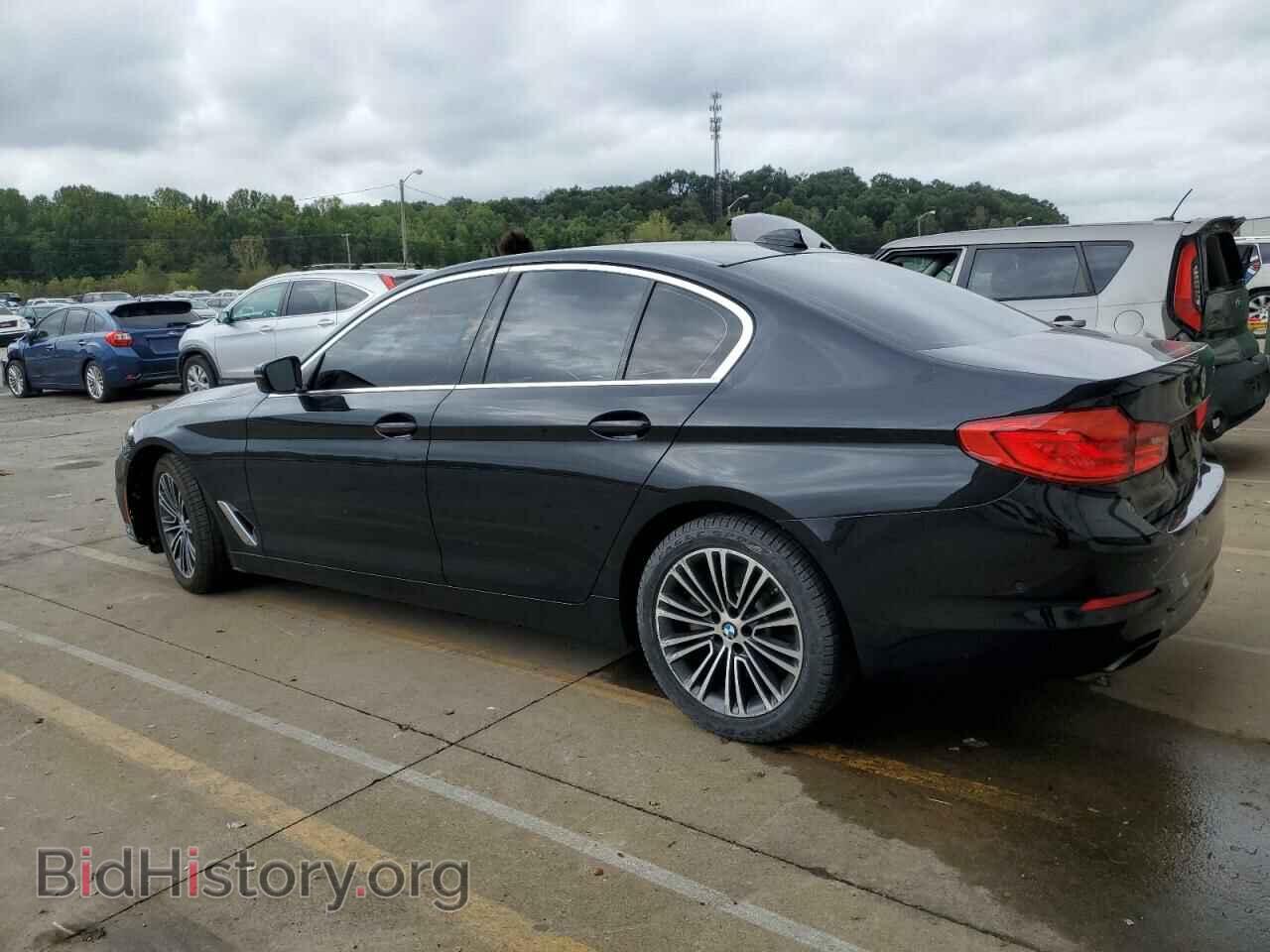 2019 BMW 5 SERIES - VIN: WBAJE5C53KWW07002 - Фото 2
