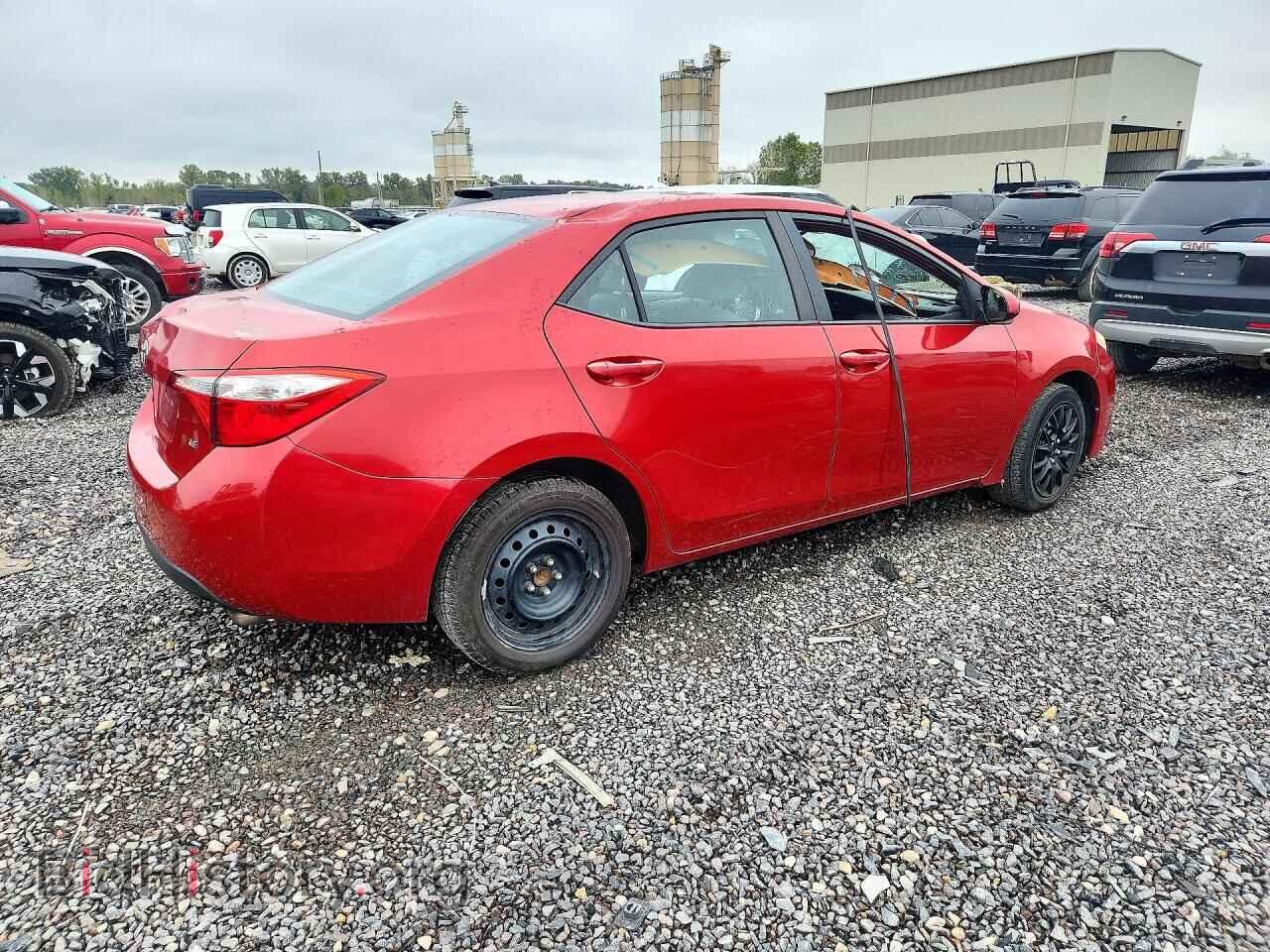 2015 TOYOTA COROLLA - VIN: 5YFBURHE7FP255597 - Фото 3