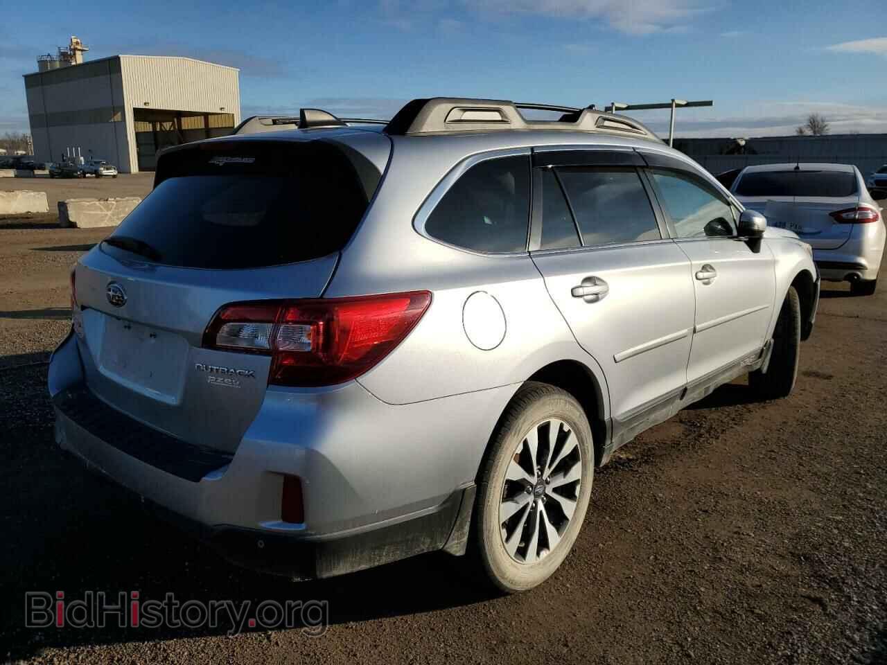 2017 SUBARU OUTBACK - VIN: 4S4BSANC3H3250463 - Фото 3