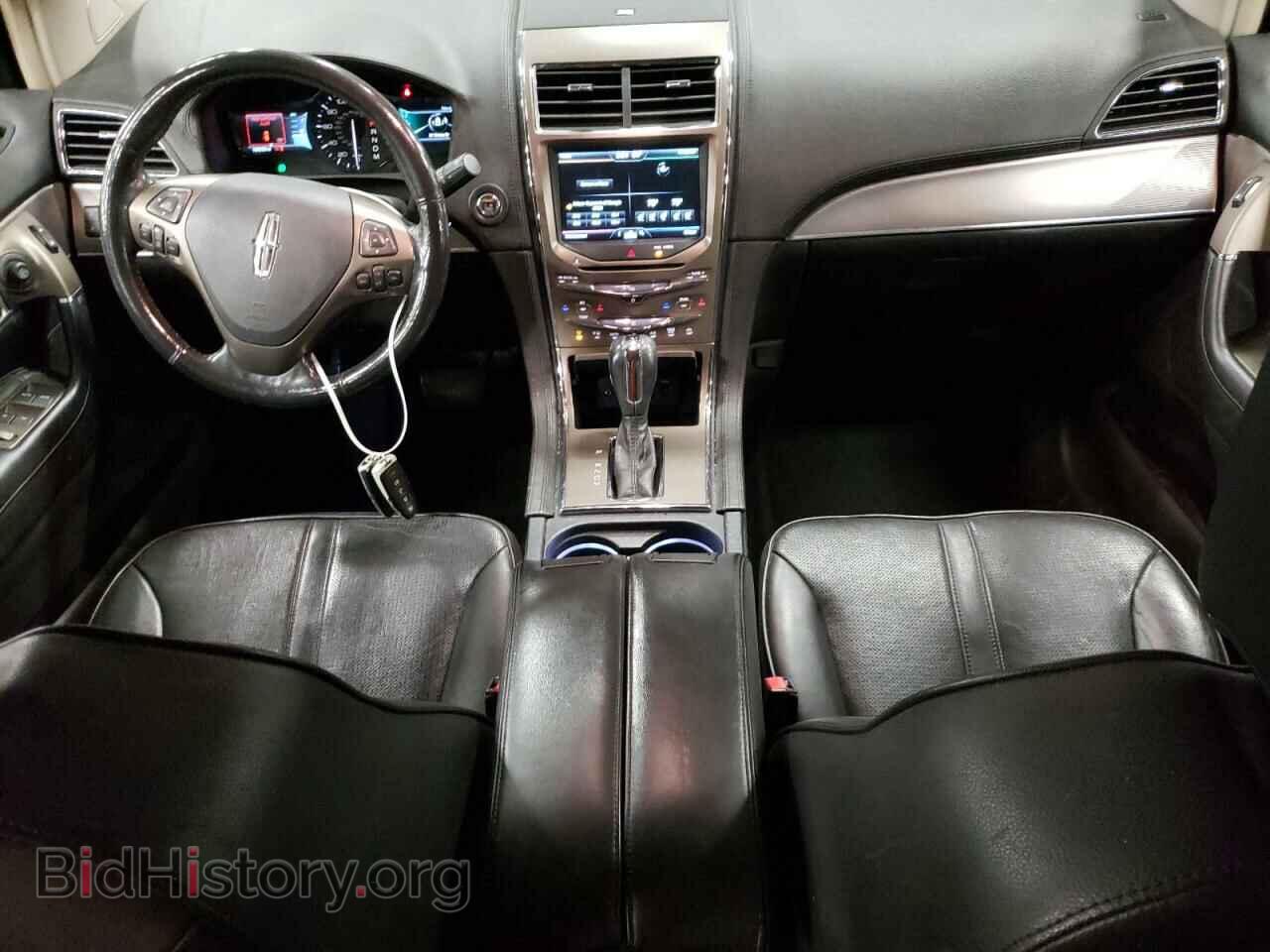 2011 LINCOLN MKX - VIN: 2LMDJ8JK1BBJ07041 - Фото 8