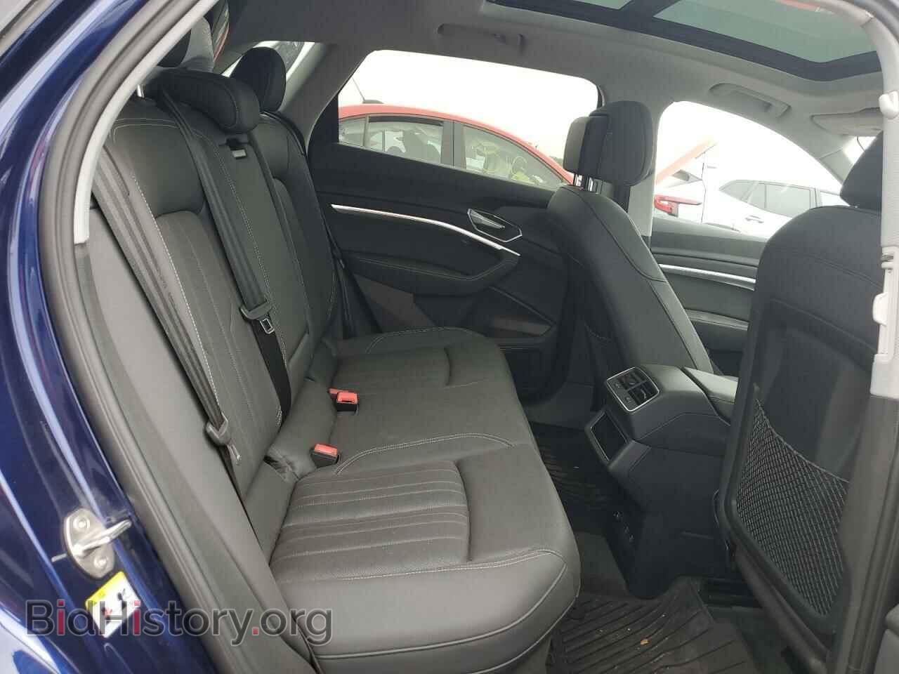 2021 AUDI E-TRON - VIN: WA1LAAGE9MB026280 - Фото 10