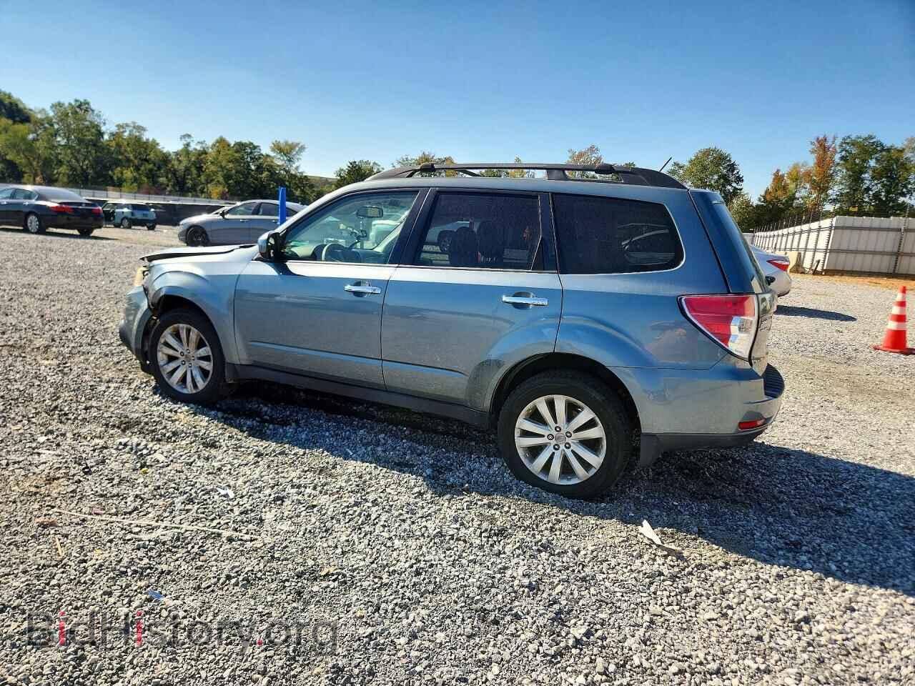 2013 Subaru FORESTER (VIN JF2SHADC2DH442007) — photo 2 of 13