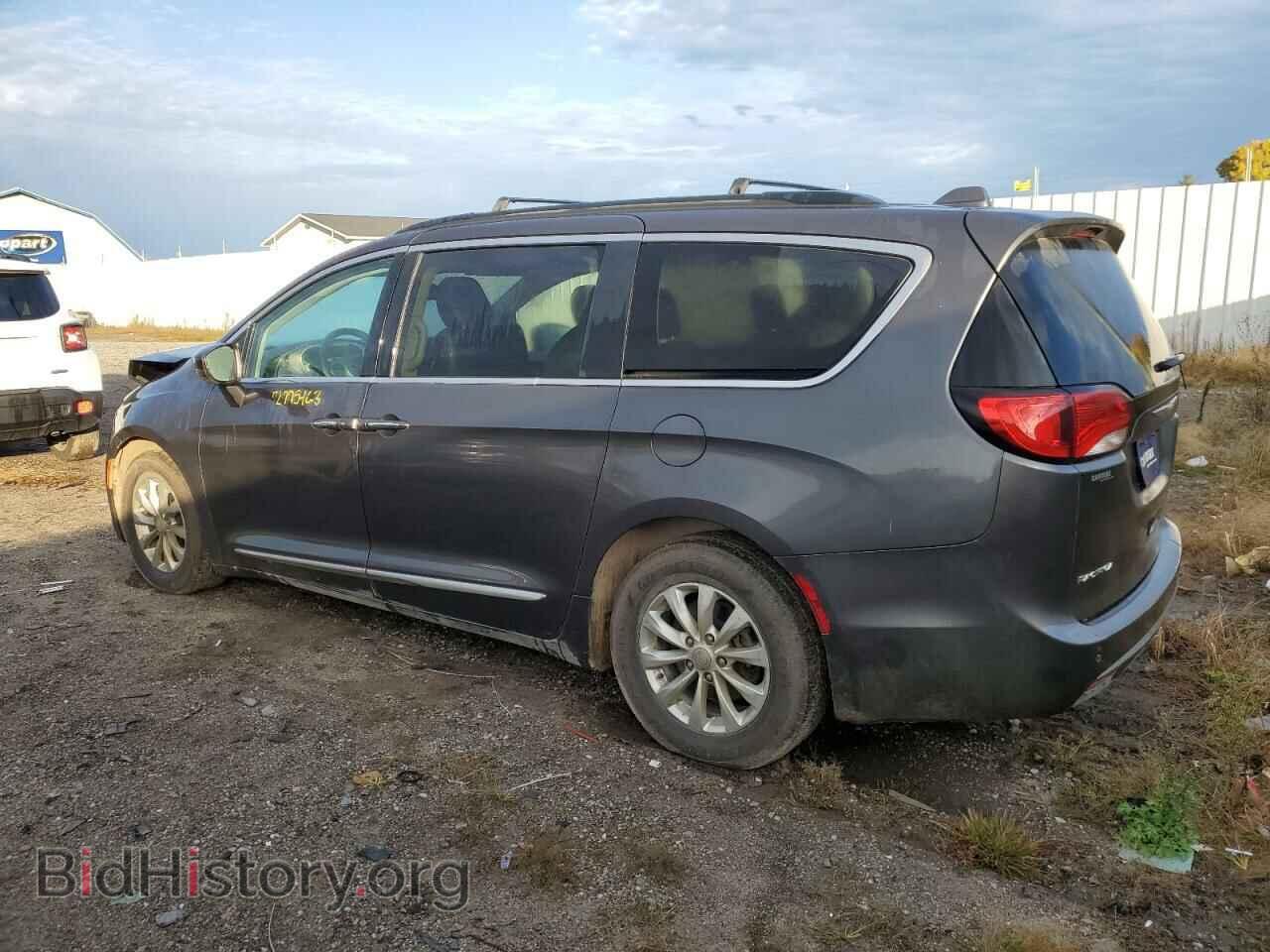 2017 CHRYSLER PACIFICA - VIN: 2C4RC1BG7HR747417 - Фото 2