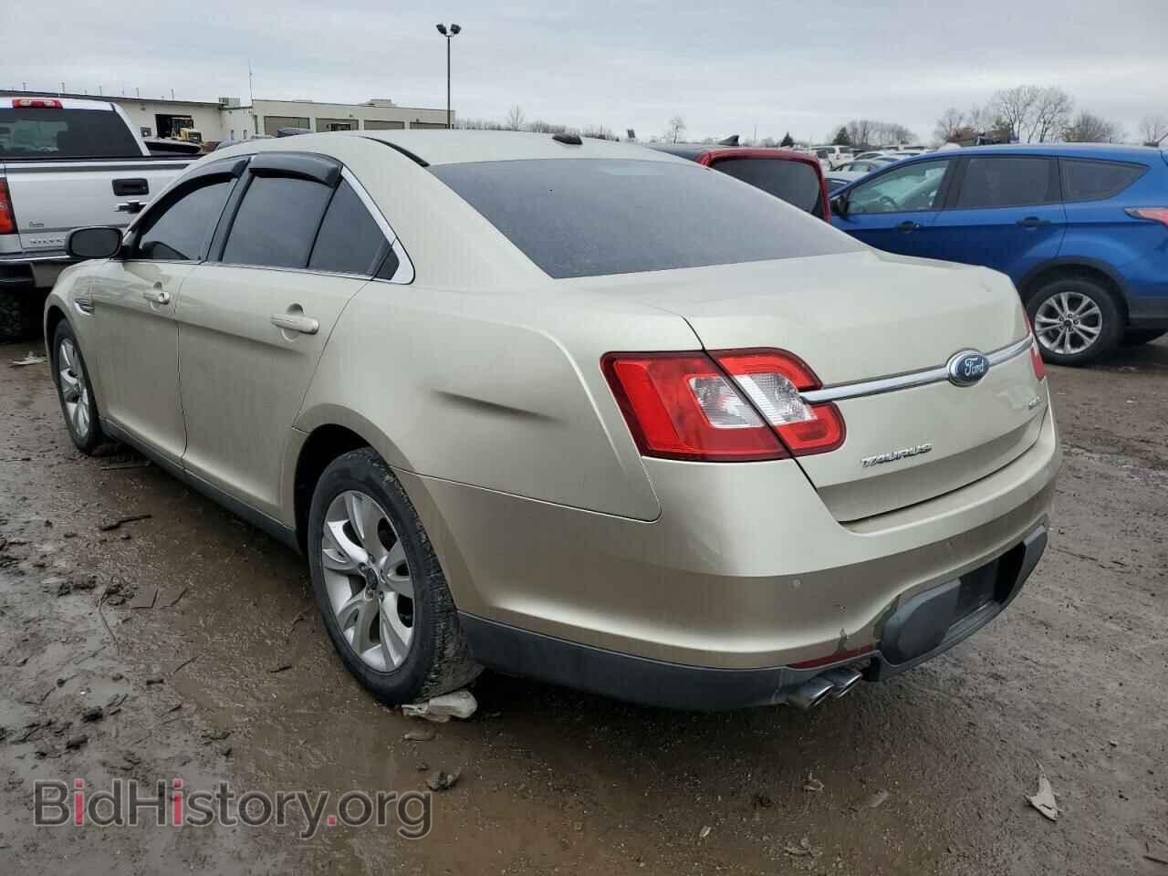 2010 FORD TAURUS - VIN: 1FAHP2EWXAG137548 - Фото 2