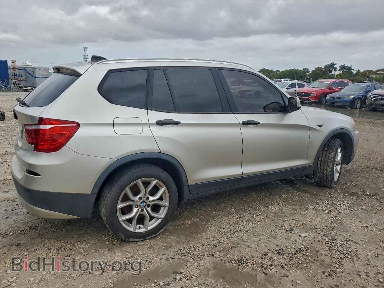 2011 BMW X3 - VIN: 5UXWX7C55BL734395 - Фото 3