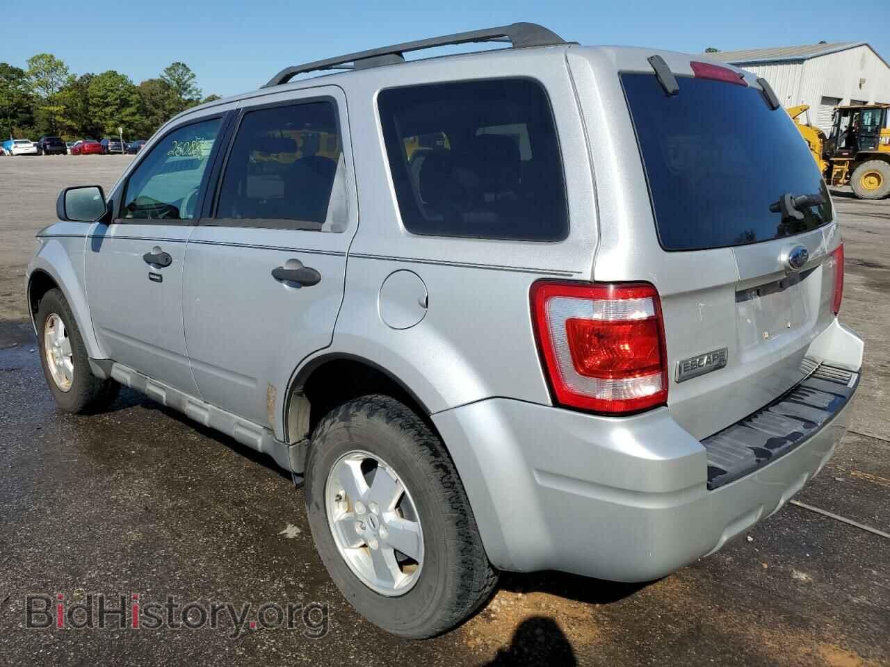 2009 FORD ESCAPE - VIN: 1FMCU03779KB10633 - Фото 2
