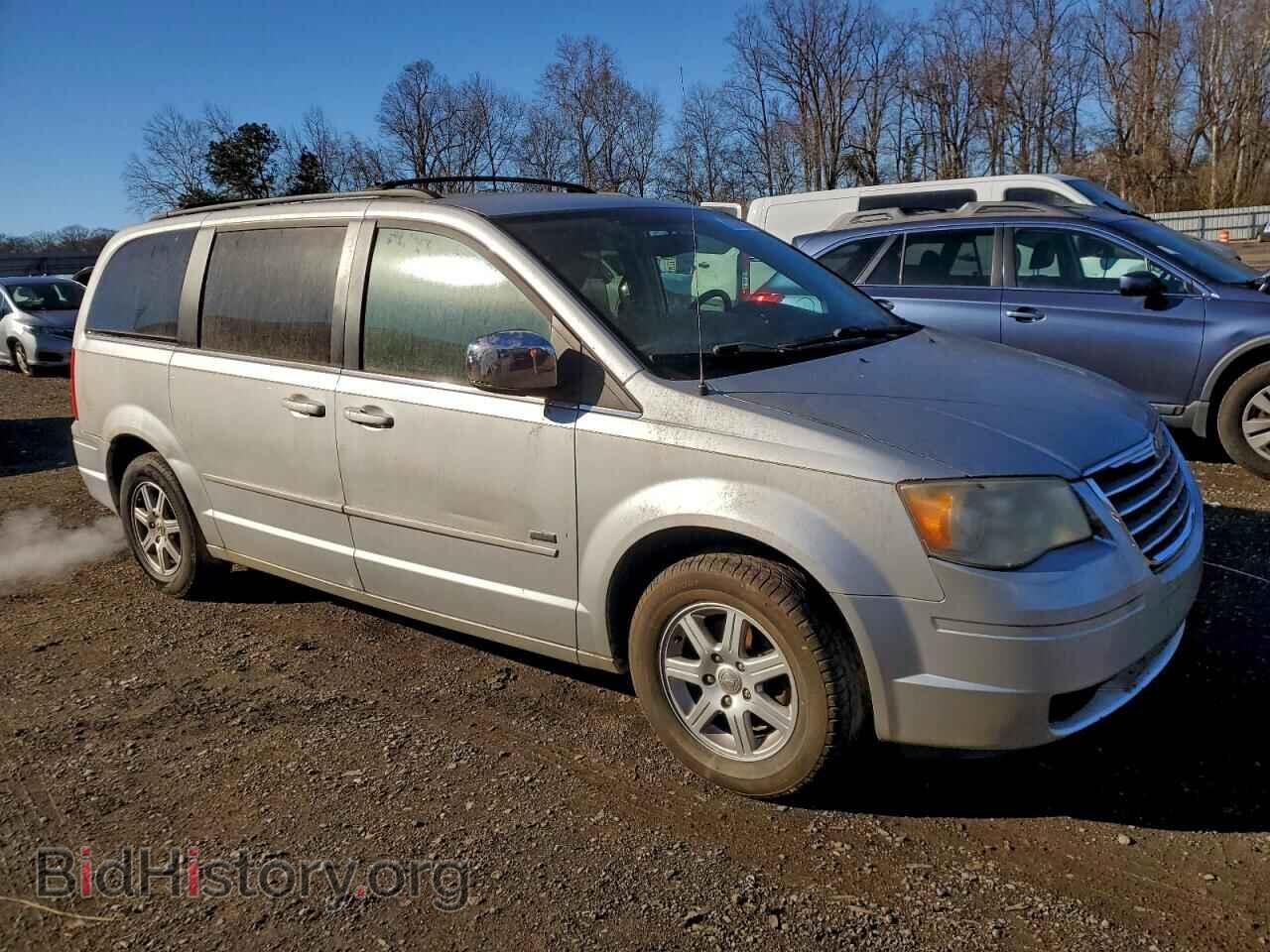 2008 CHRYSLER MINIVAN - VIN: 2A8HR54P28R731195 - Фото 4