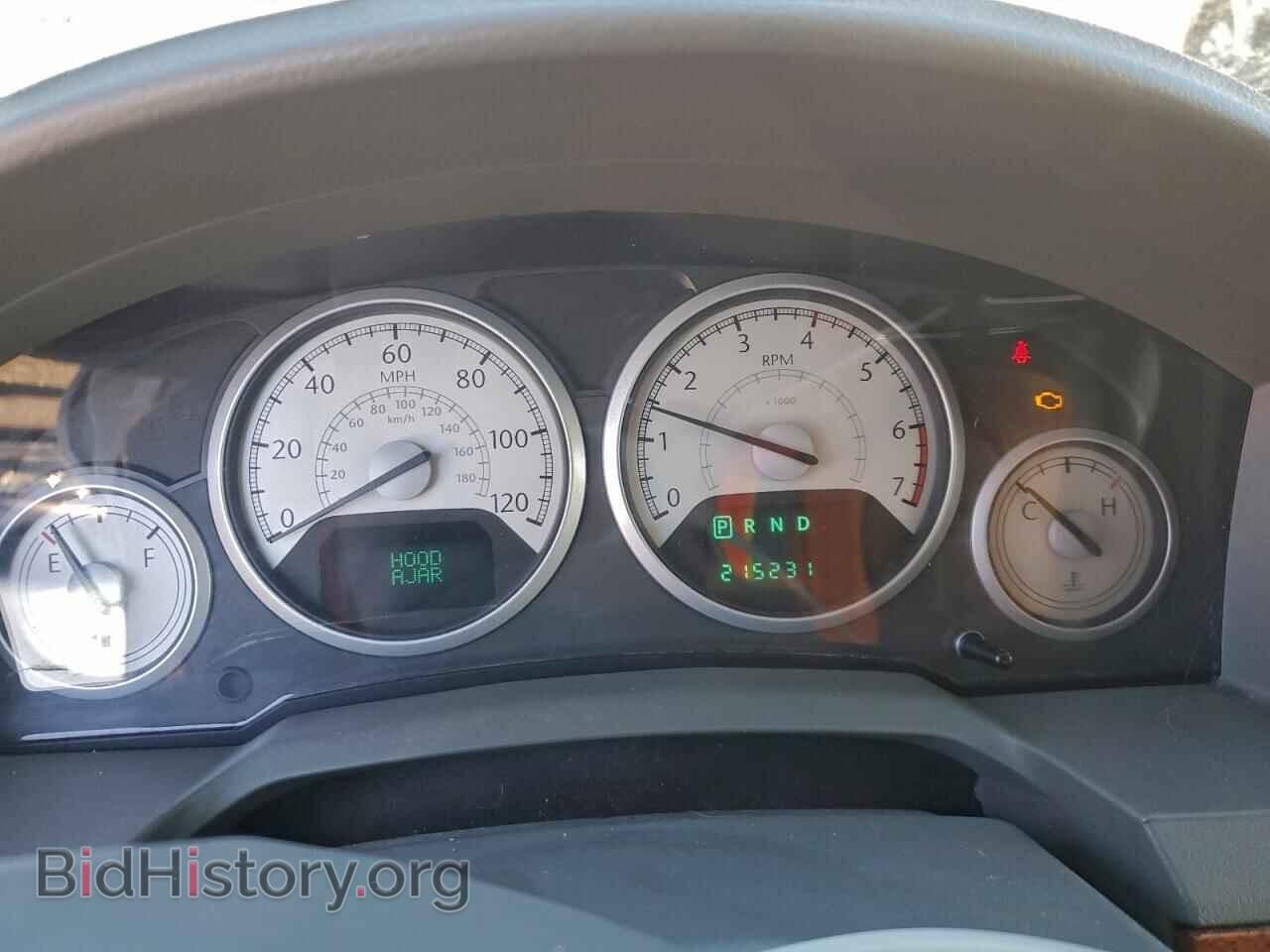 2008 CHRYSLER MINIVAN - VIN: 2A8HR54P28R731195 - Фото 9