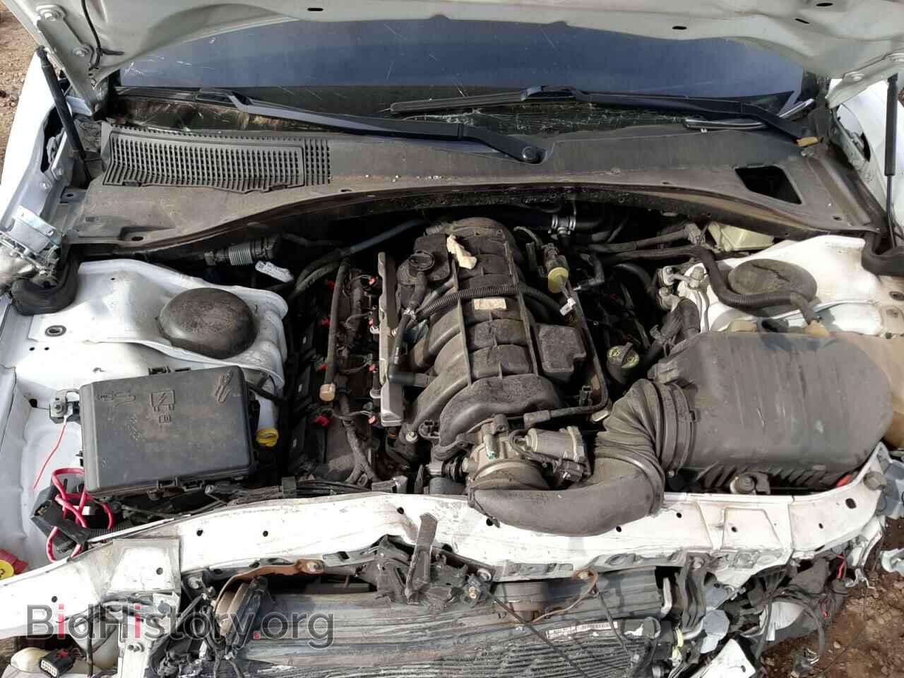 2016 CHRYSLER 300 - VIN: 2C3CCABT5GH147832 - Фото 11