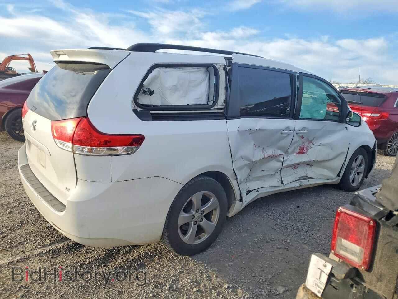 2012 TOYOTA All Models - VIN: 5TDKK3DC0CS190036 - Фото 3
