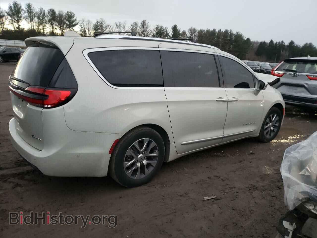 2021 CHRYSLER PACIFICA - VIN: 2C4RC1N78MR540363 - Фото 3