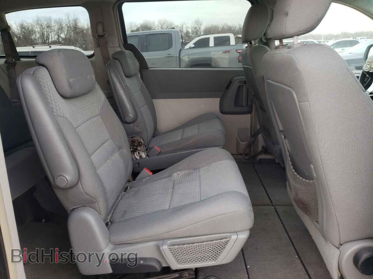 2010 CHRYSLER MINIVAN - VIN: 2A4RR5D12AR202188 - Фото 11