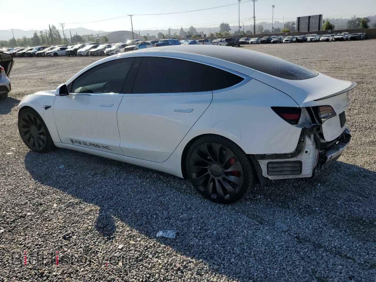 2019 TESLA MODEL 3 - VIN: 5YJ3E1EB1KF437864 - Фото 2