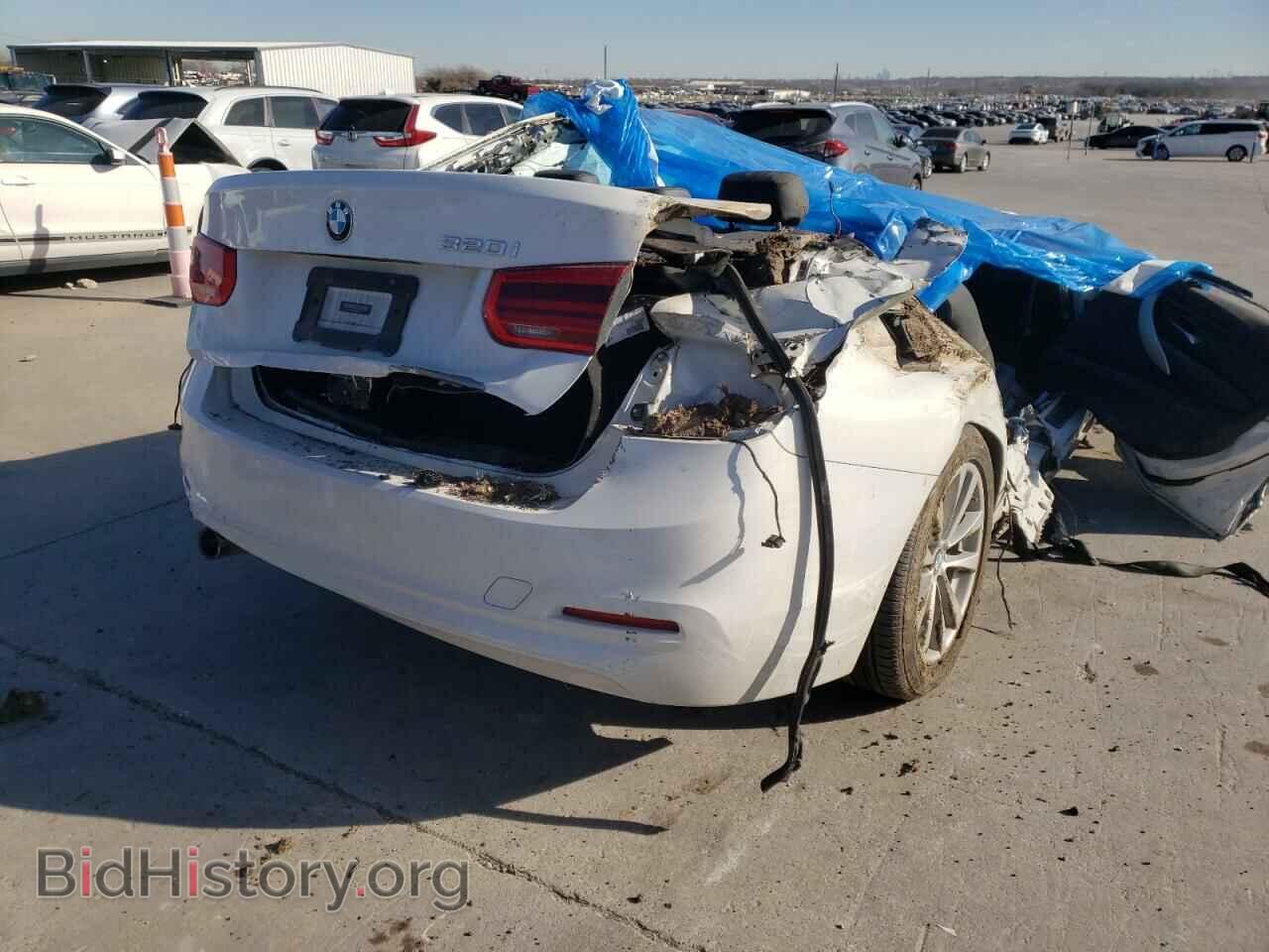 2017 BMW 3 SERIES - VIN: WBA8A9C59HK620452 - Фото 3