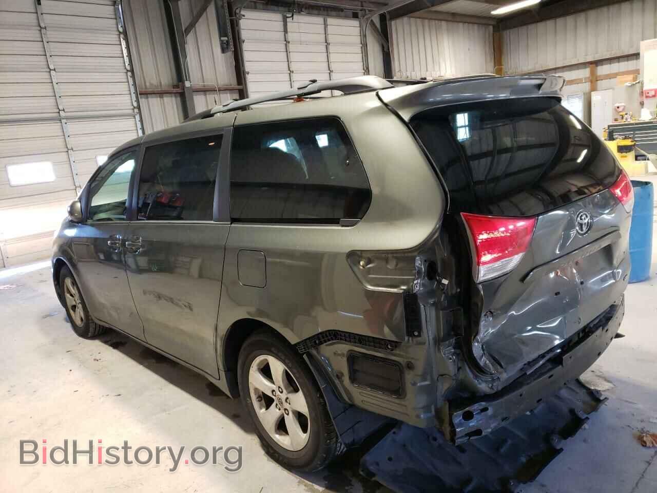 2012 TOYOTA All Models - VIN: 5TDKK3DC1CS278643 - Фото 2