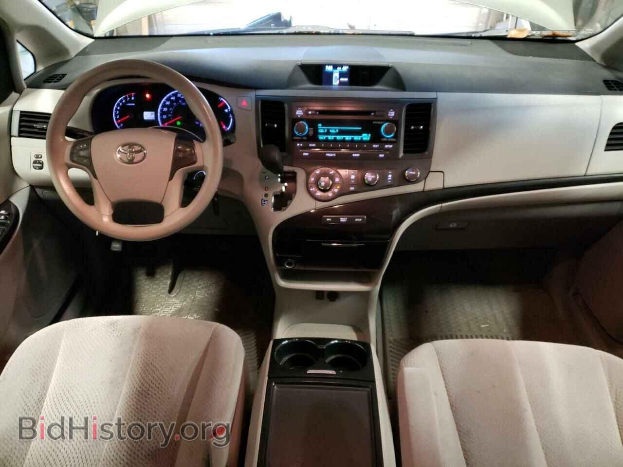 2012 TOYOTA All Models - VIN: 5TDKK3DC1CS278643 - Фото 8