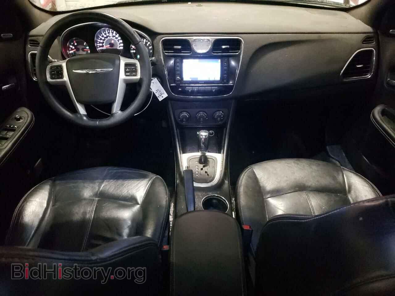 2012 CHRYSLER 200 - VIN: 1C3CCBCG3CN107659 - Фото 8