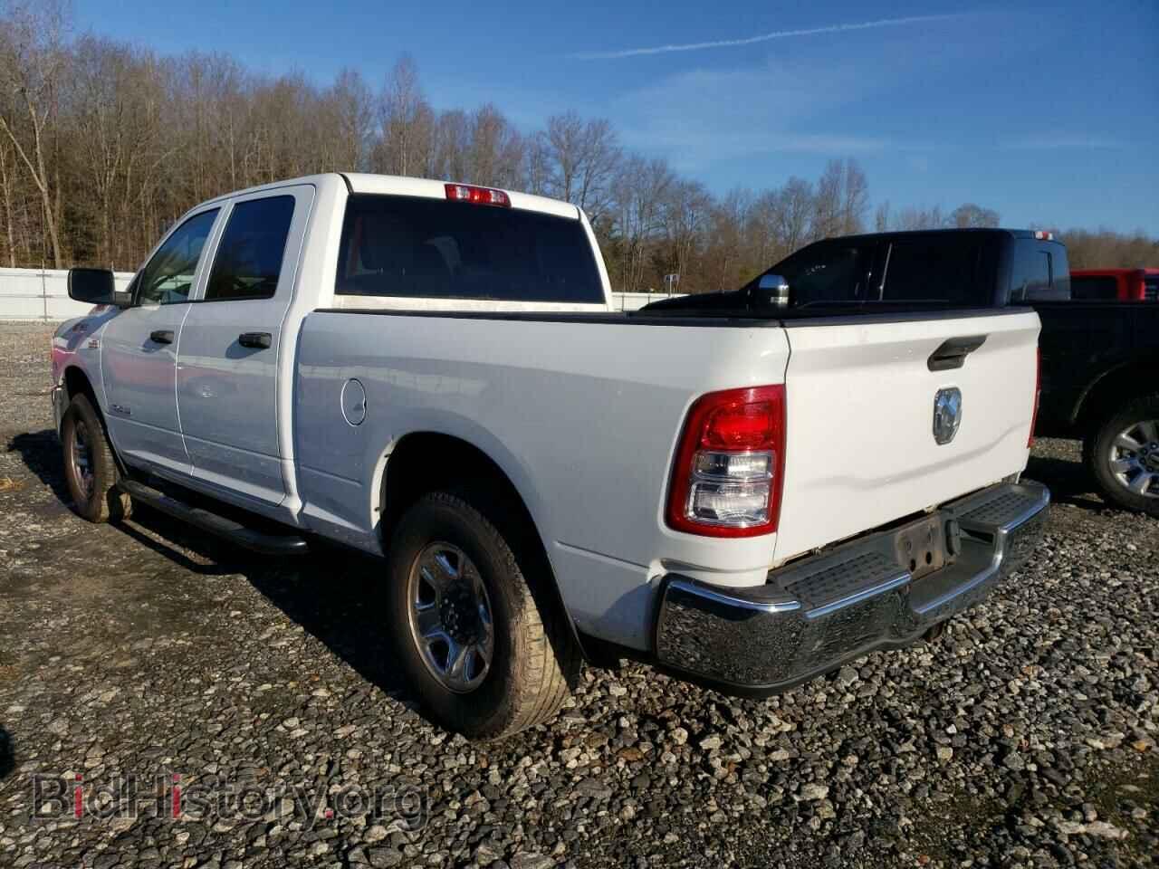 2019 RAM 2500 - VIN: 3C6UR4CJ2KG529409 - Фото 2