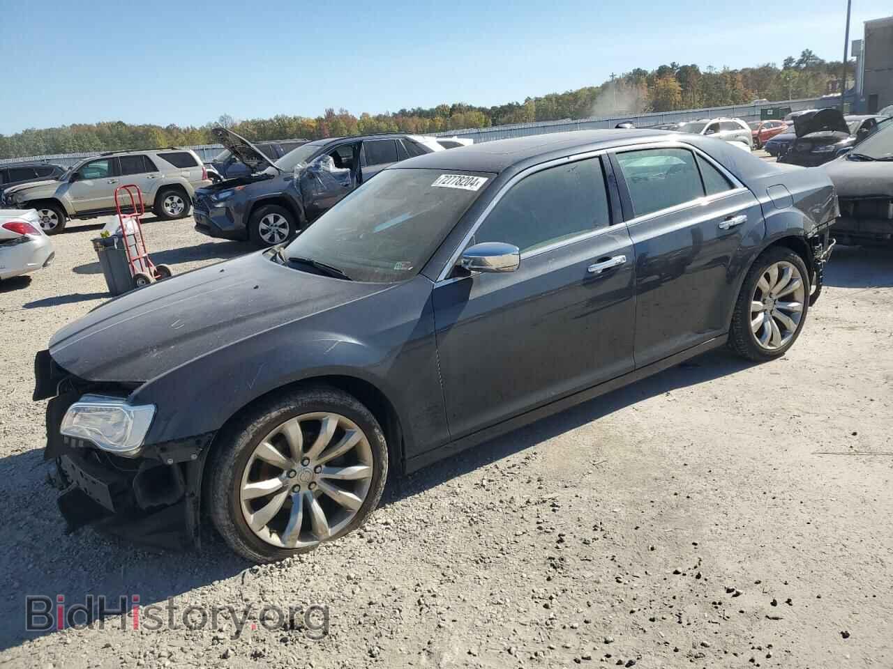 Фотография 2C3CCAEG4JH296058 - CHRYSLER 300 2018