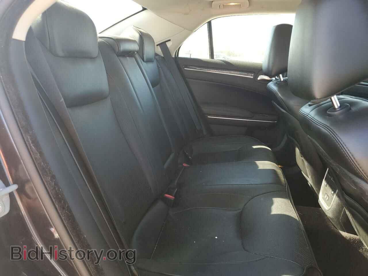 2018 CHRYSLER 300 - VIN: 2C3CCAEG4JH296058 - Фото 10