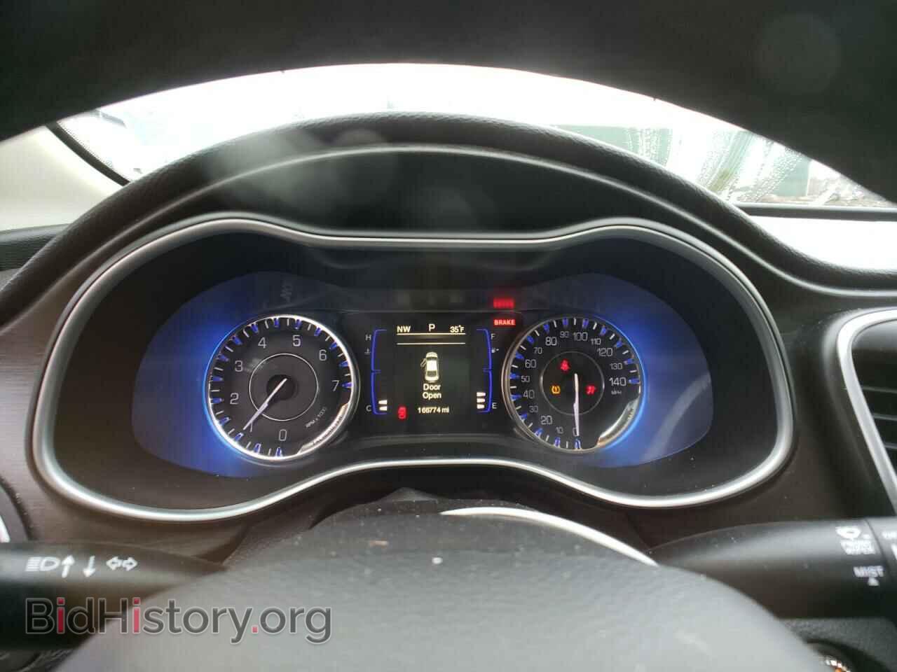 2015 CHRYSLER 200 - VIN: 1C3CCCAB1FN694557 - Фото 9