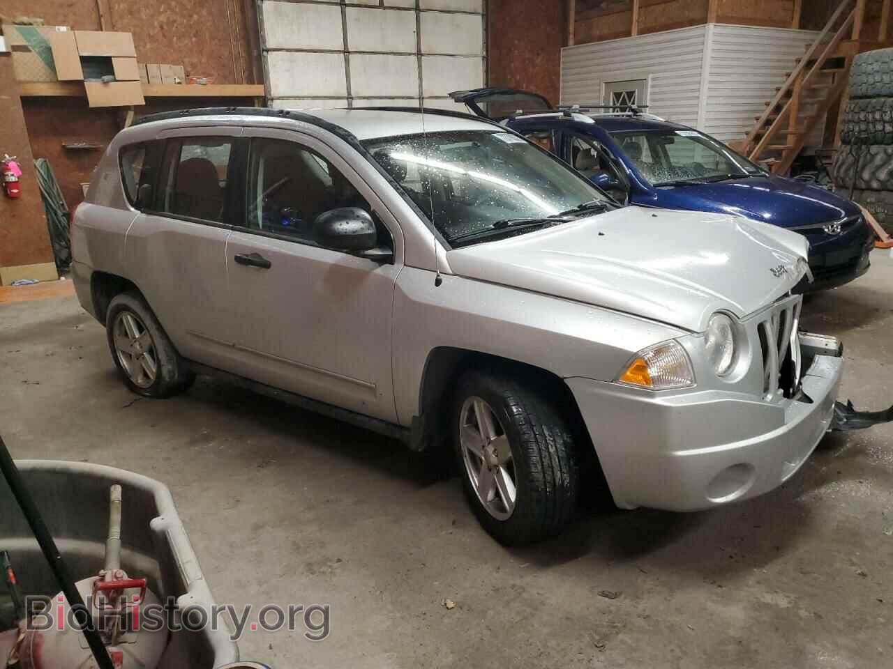 2010 JEEP COMPASS - VIN: 1J4NF4FB2AD524467 - Photo 4