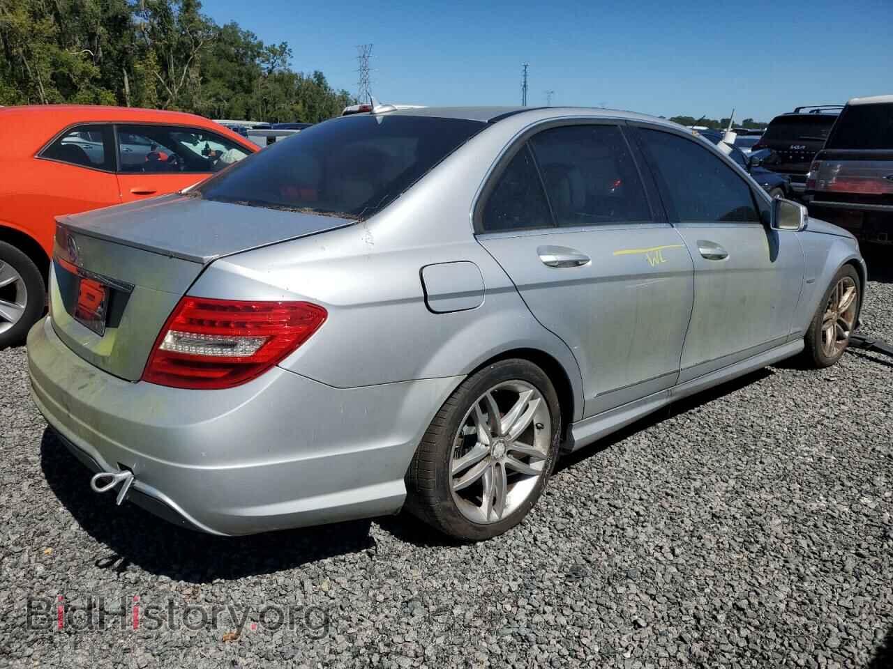 2012 MERCEDES-BENZ C-CLASS - VIN: WDDGF4HB7CA726307 - Фото 3