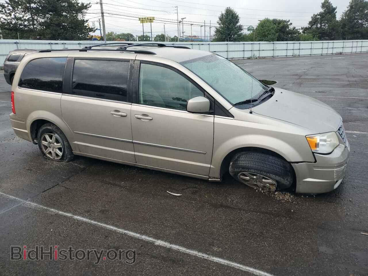 2009 CHRYSLER MINIVAN - VIN: 2A8HR54109R577812 - Фото 4