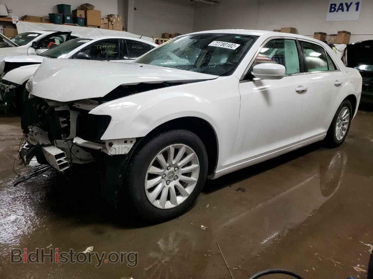 Фотография 2C3CCAAG6CH184127 - CHRYSLER 300 2012