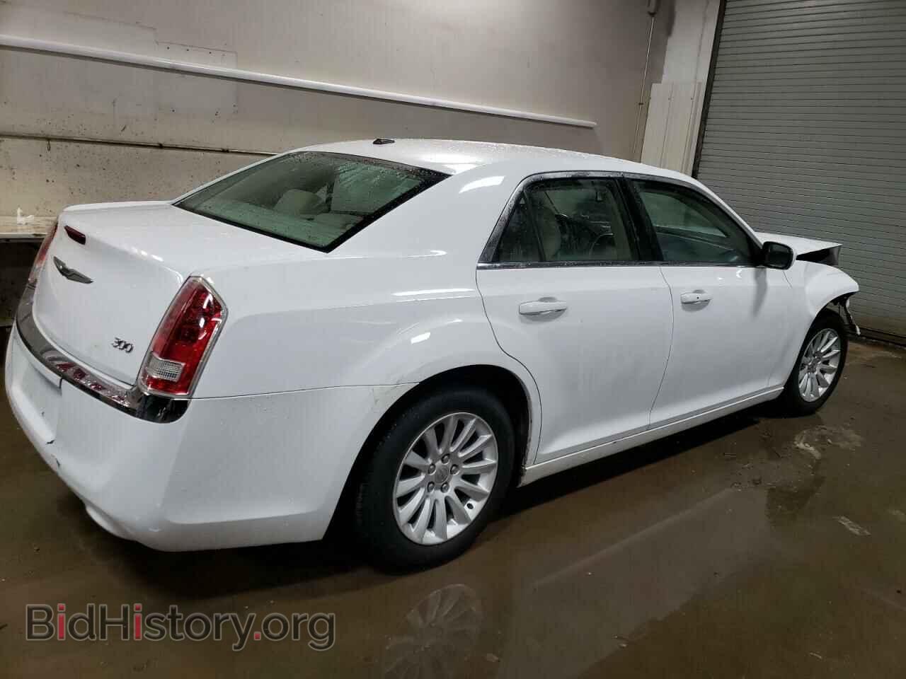 2012 CHRYSLER 300 - VIN: 2C3CCAAG6CH184127 - Фото 3