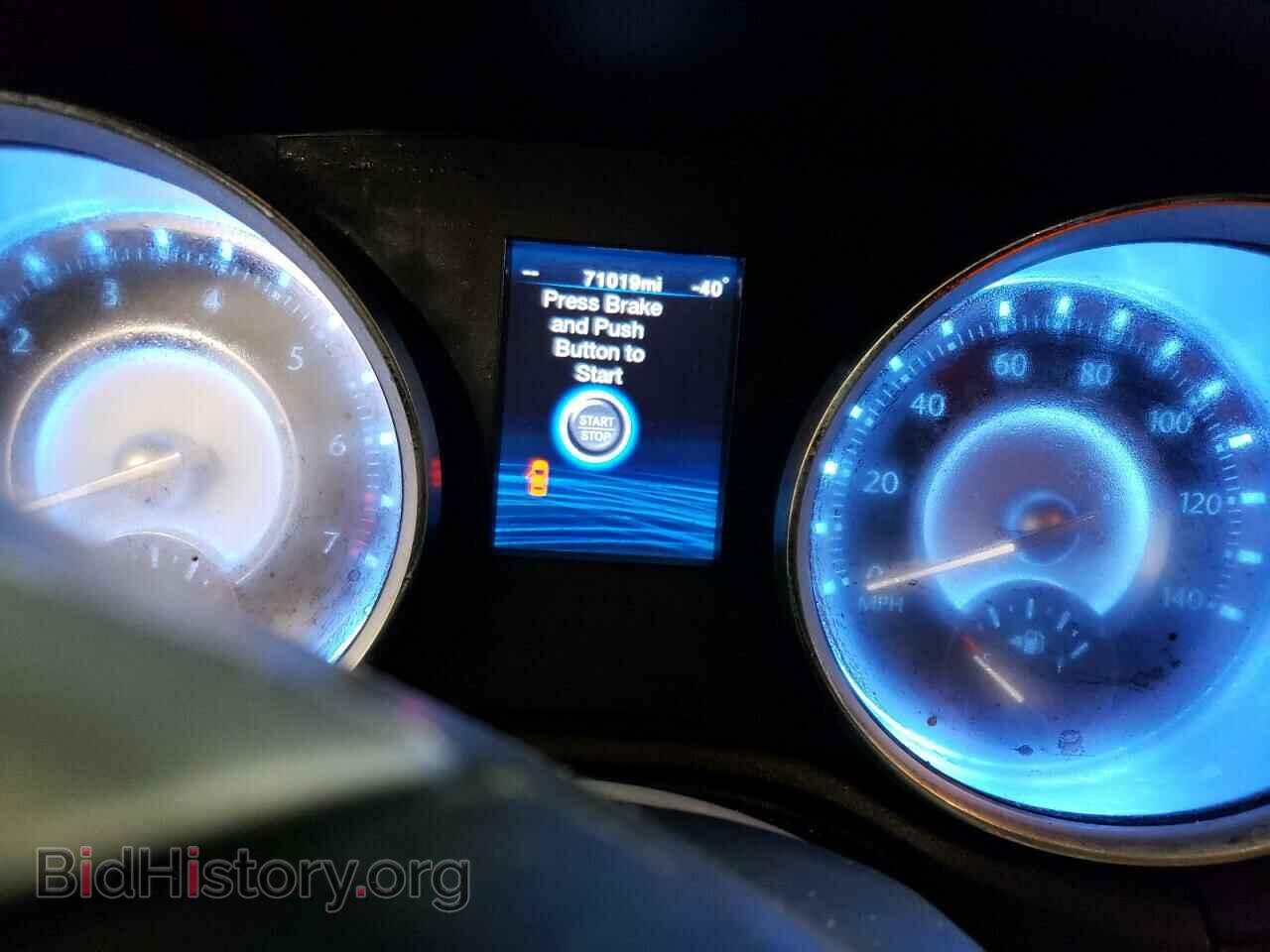 2012 CHRYSLER 300 - VIN: 2C3CCAAG6CH184127 - Фото 9