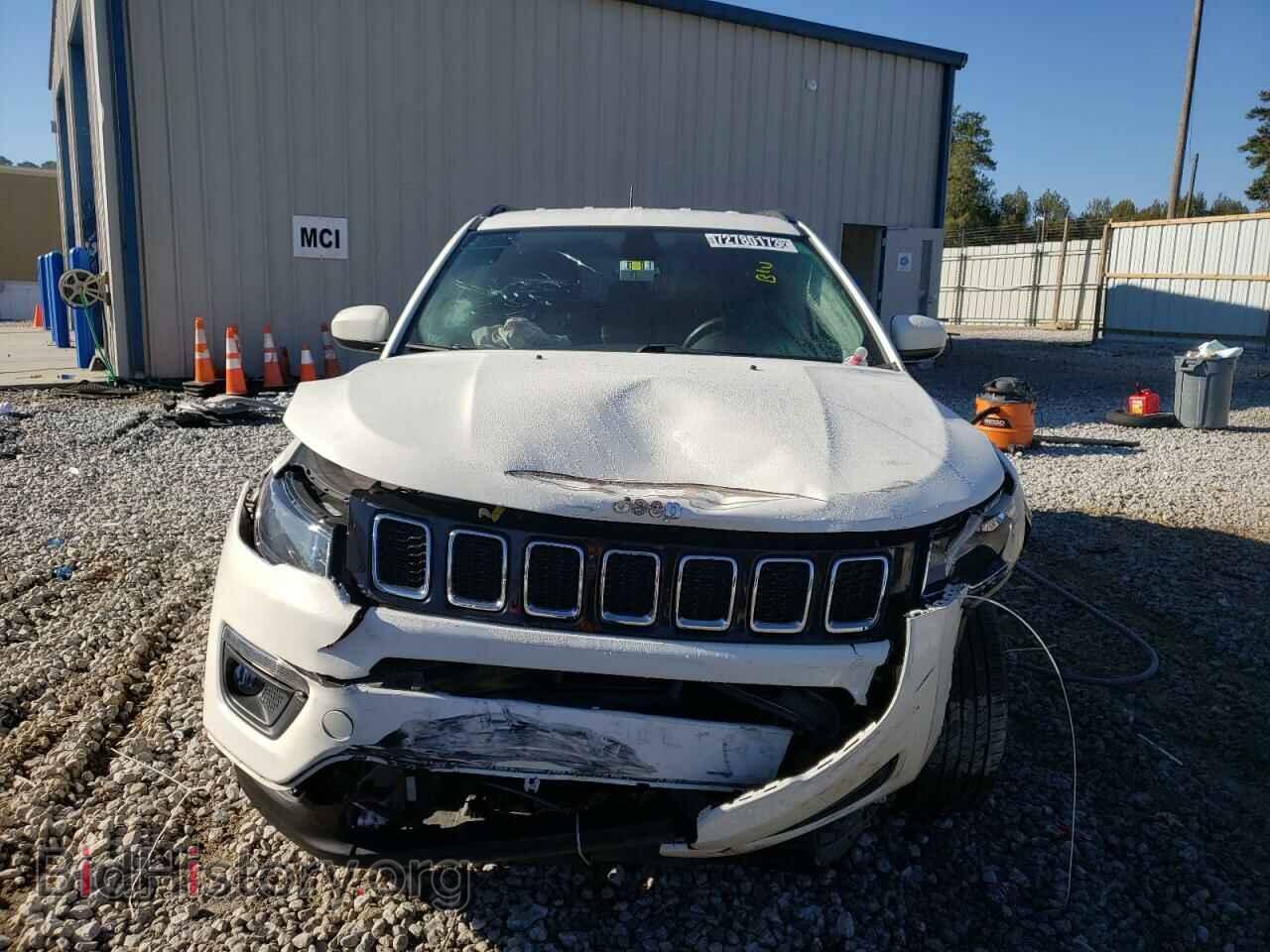 2018 JEEP COMPASS - VIN: 3C4NJDBB7JT435417 - Фото 5