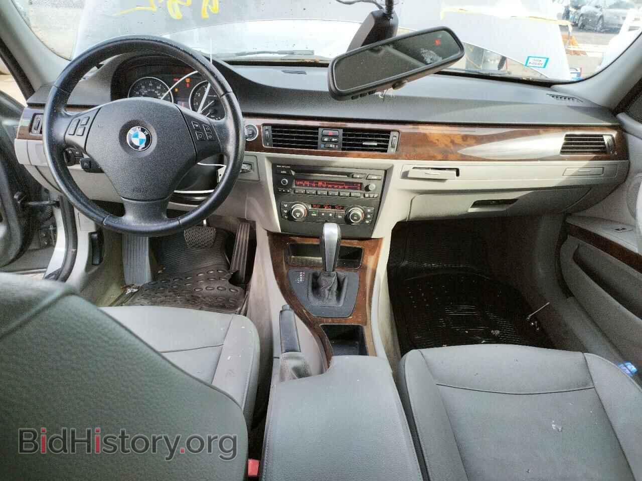 2011 BMW 3 SERIES - VIN: WBAPH5G51BNM82177 - Фото 8
