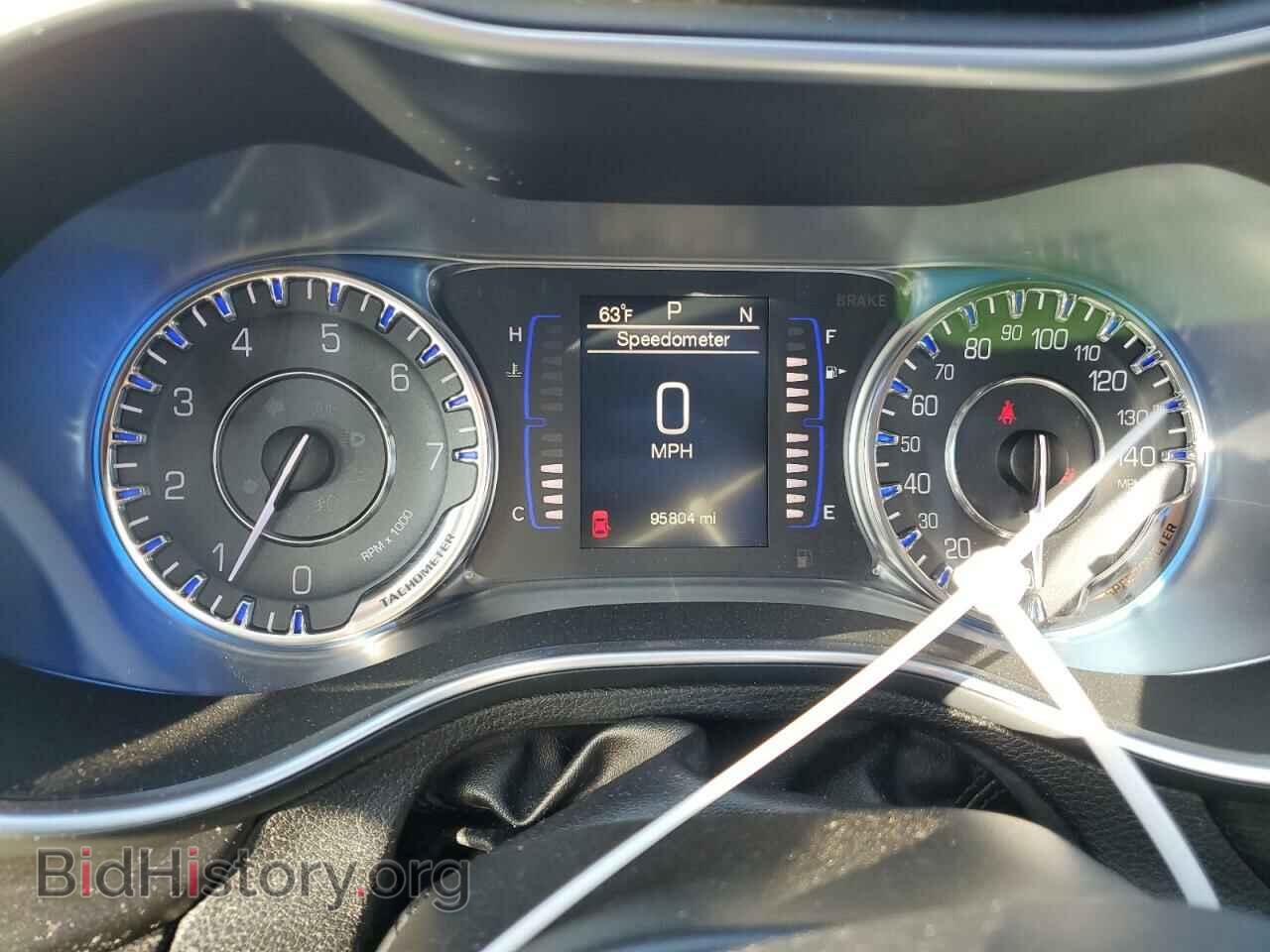 2015 CHRYSLER 200 - VIN: 1C3CCCAB9FN702050 - Фото 9
