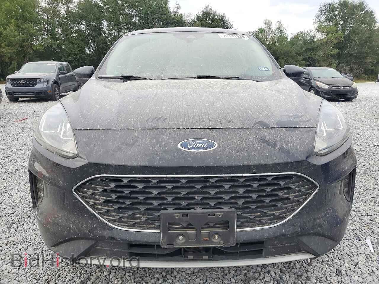 2020 Ford ESCAPE (VIN 1FMCU9G65LUA19412) — photo 5 of 14