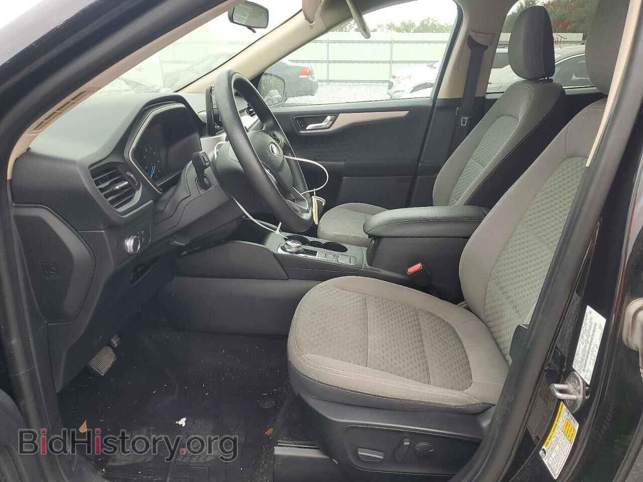 2020 Ford ESCAPE (VIN 1FMCU9G65LUA19412) — photo 7 of 14