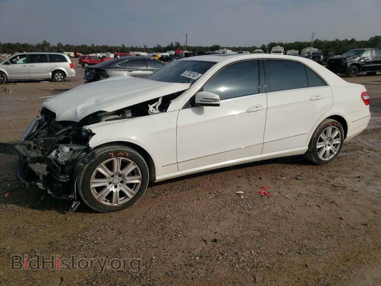 Фотография WDDHF5KB0DA667704 - MERCEDES-BENZ E-CLASS 2013