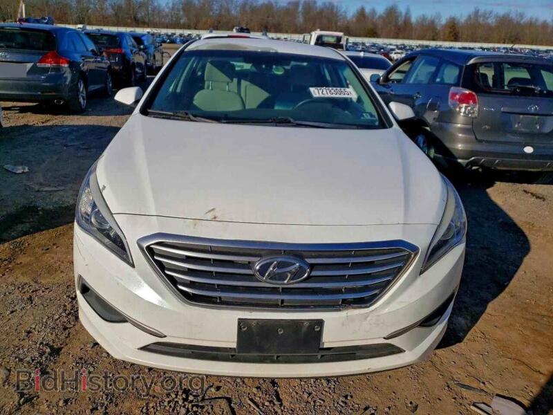 2017 Hyundai SONATA (VIN 5NPE24AF5HH583142) — фото 5 из 12