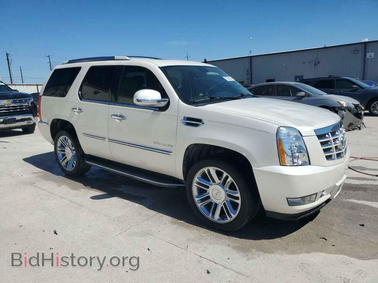 2011 CADILLAC ESCALADE - VIN: 1GYS3AEF6BR318524 - Фото 4
